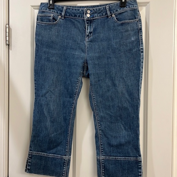 Simply Vera Vera Wang ladies jean capris - Picture 1 of 7